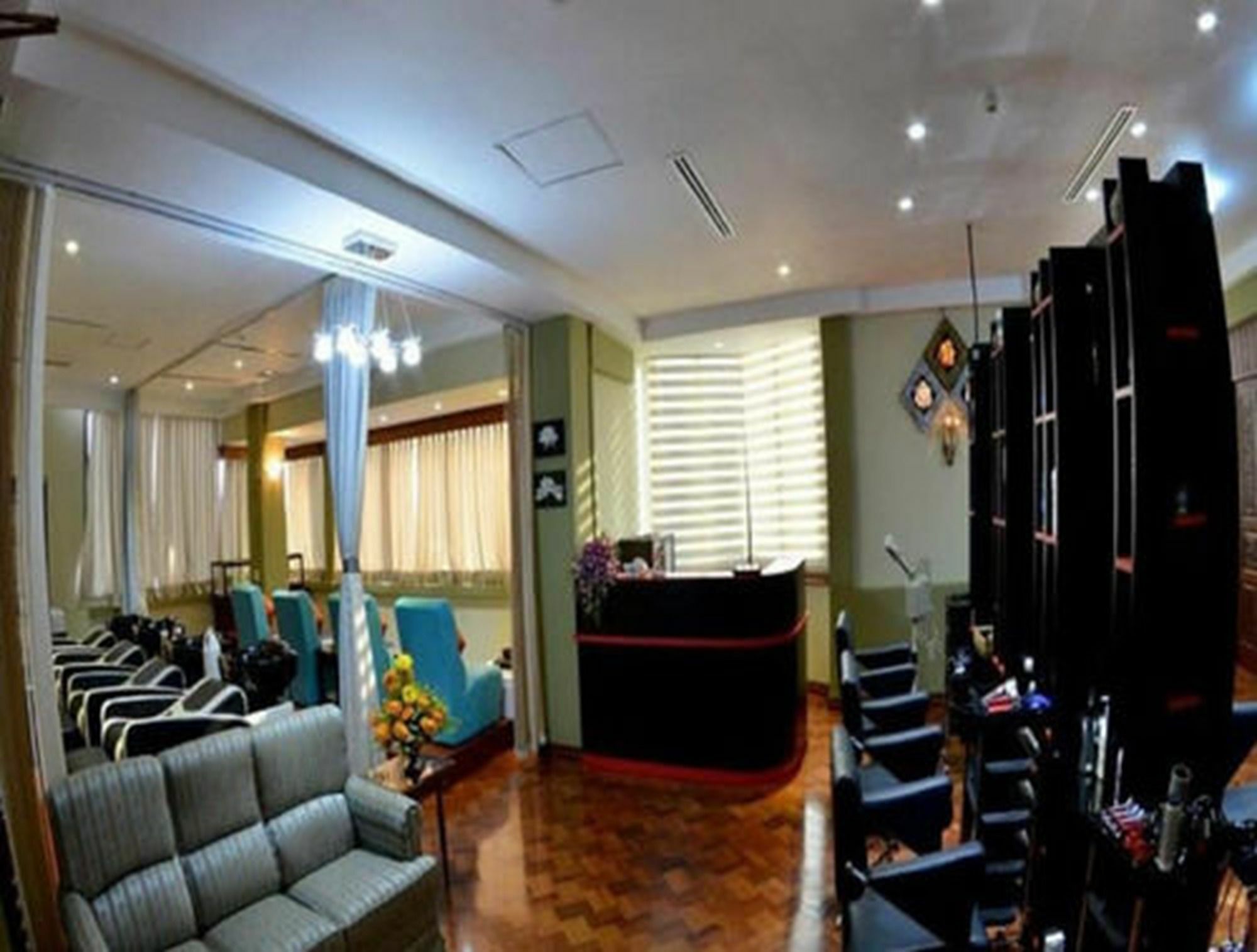 Golden Butterfly Hotel Yangon Exterior foto